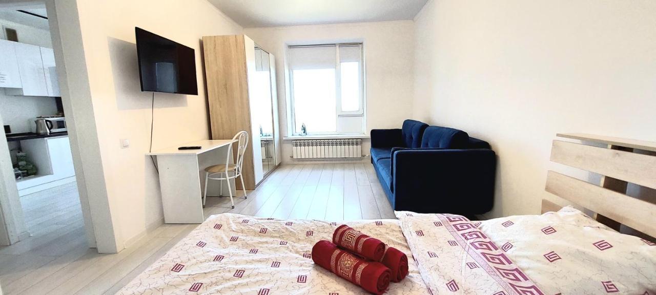 Аэропорт 10 Минут Apartment Astana Luaran gambar